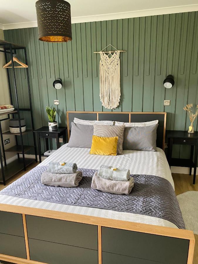 Spacious Room In The Centre Of Portree Eksteriør billede